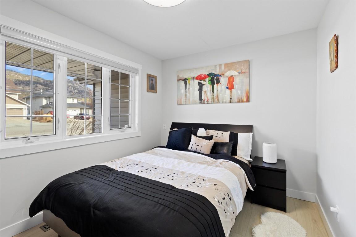 2134 Blackwell Avenue, Merritt, BC - Indoor Photo Showing Bedroom