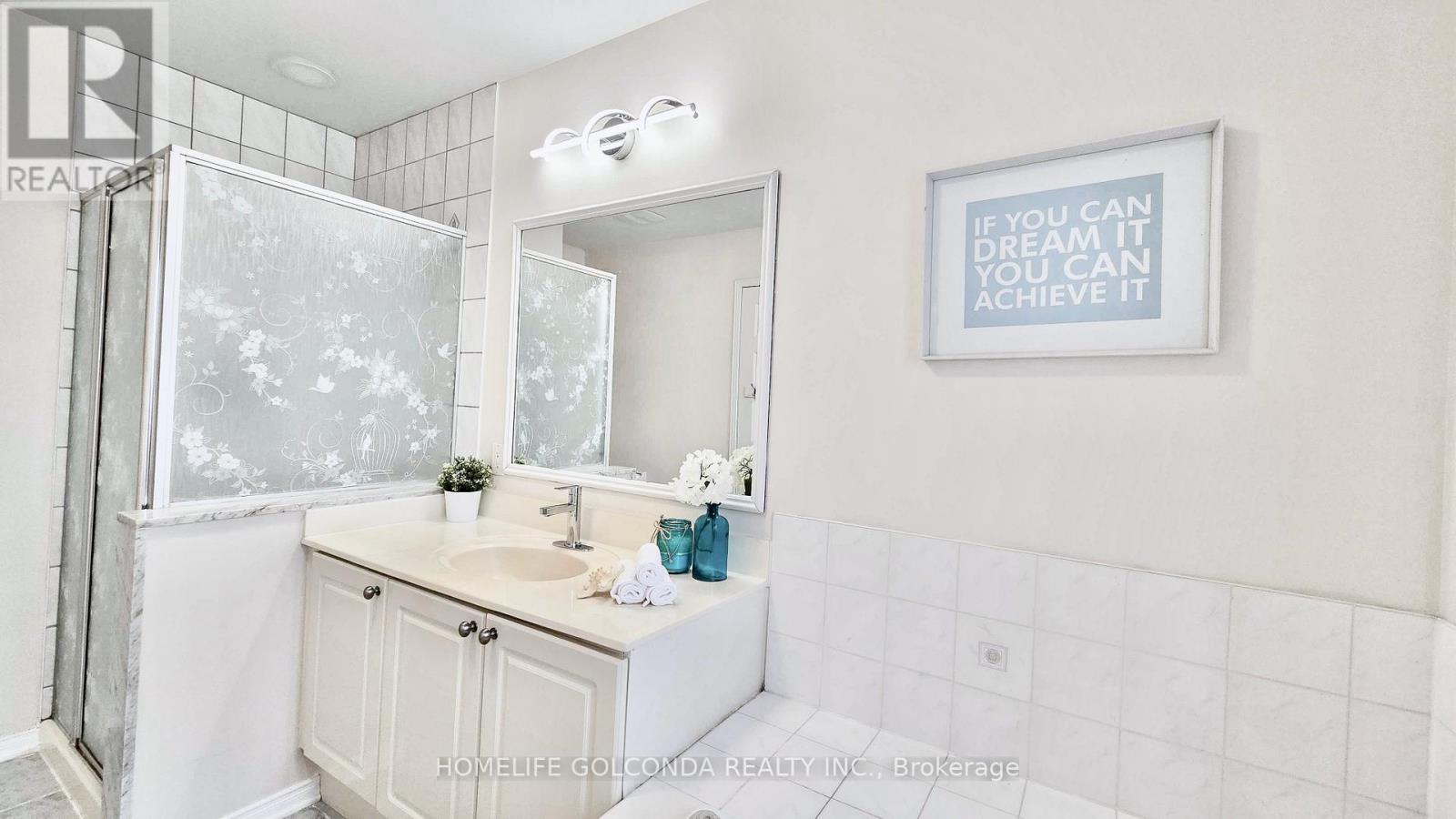 73 Snowdon Circle, Markham, ON - Indoor Photo Showing Bathroom