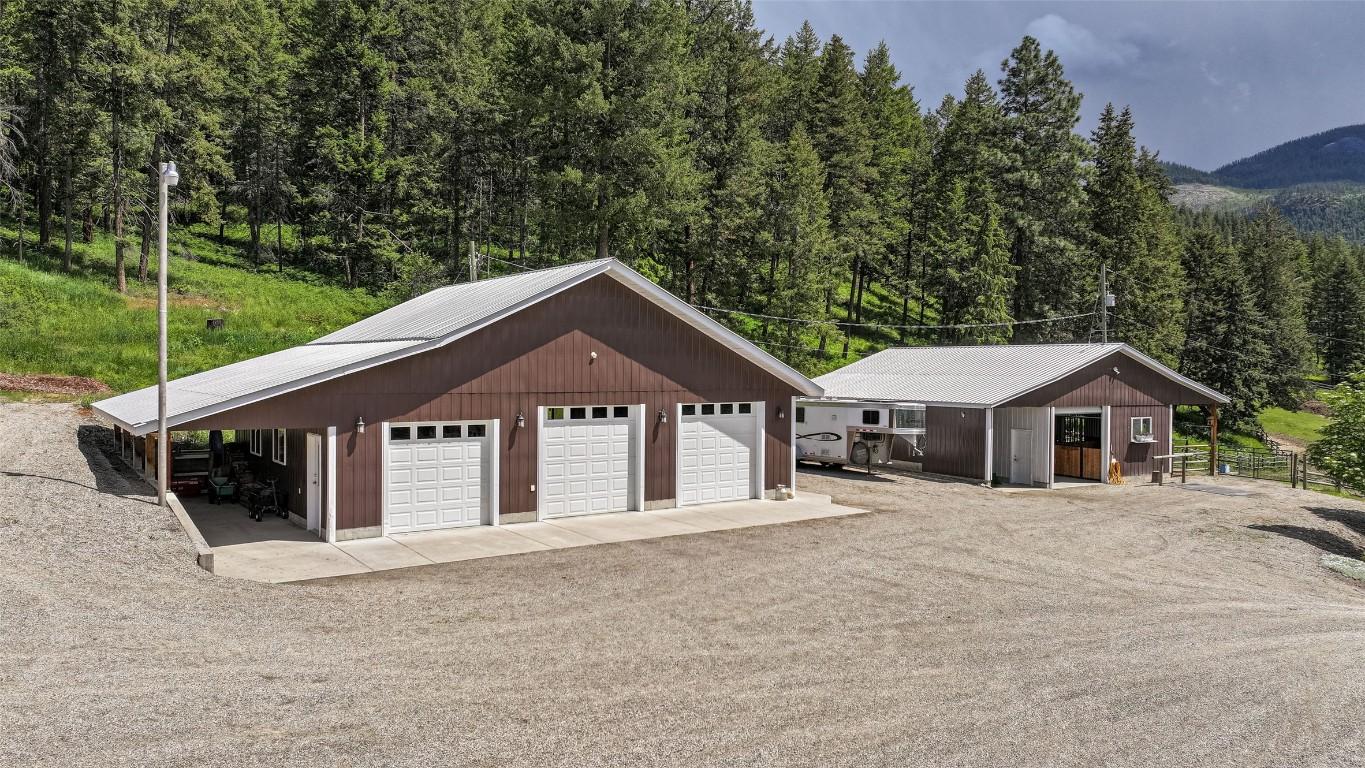 705 Creighton Valley Road, Lumby, BC - Outdoor