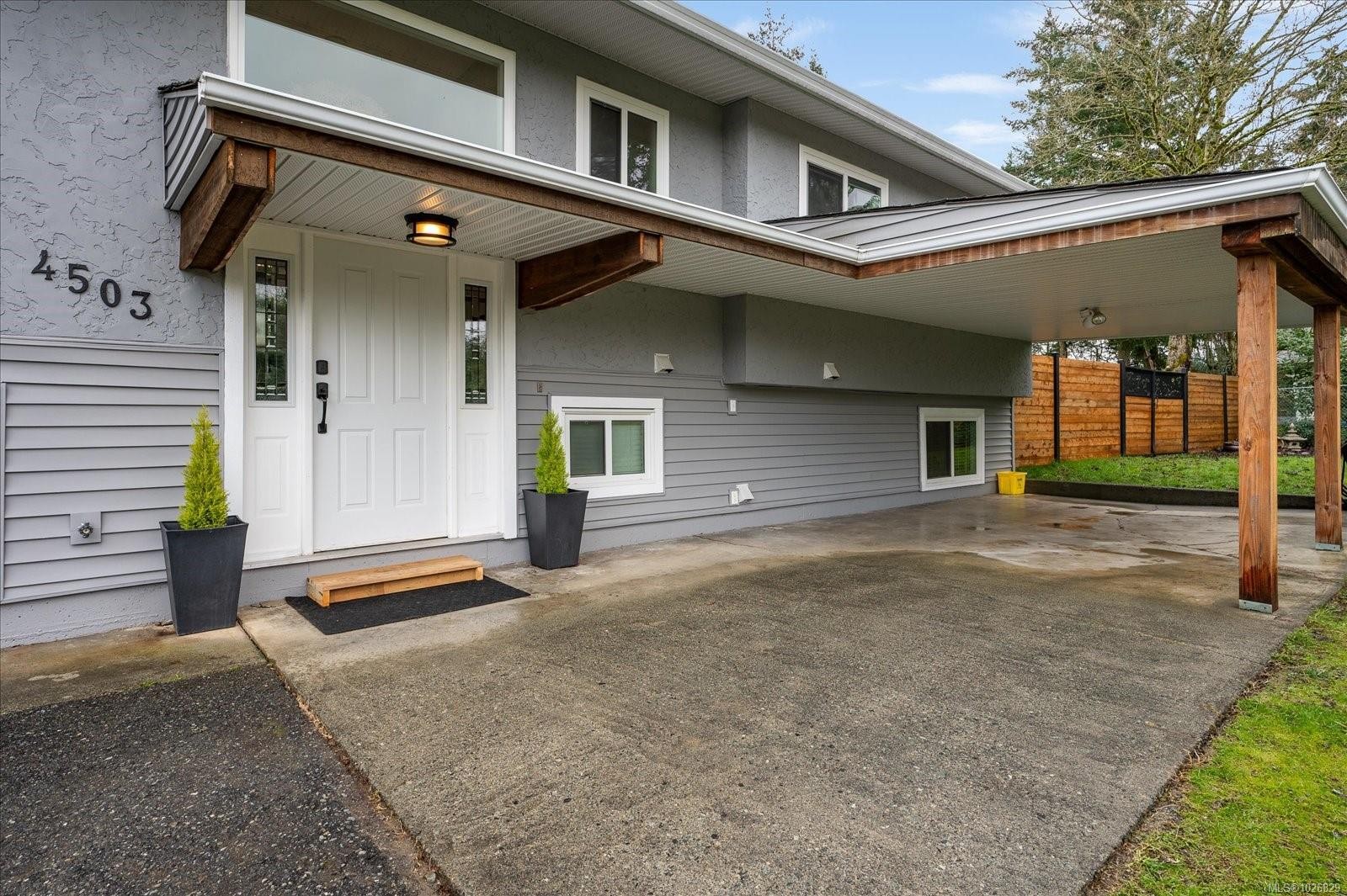 4503 Chestnut Rd, Cowichan Bay, BC