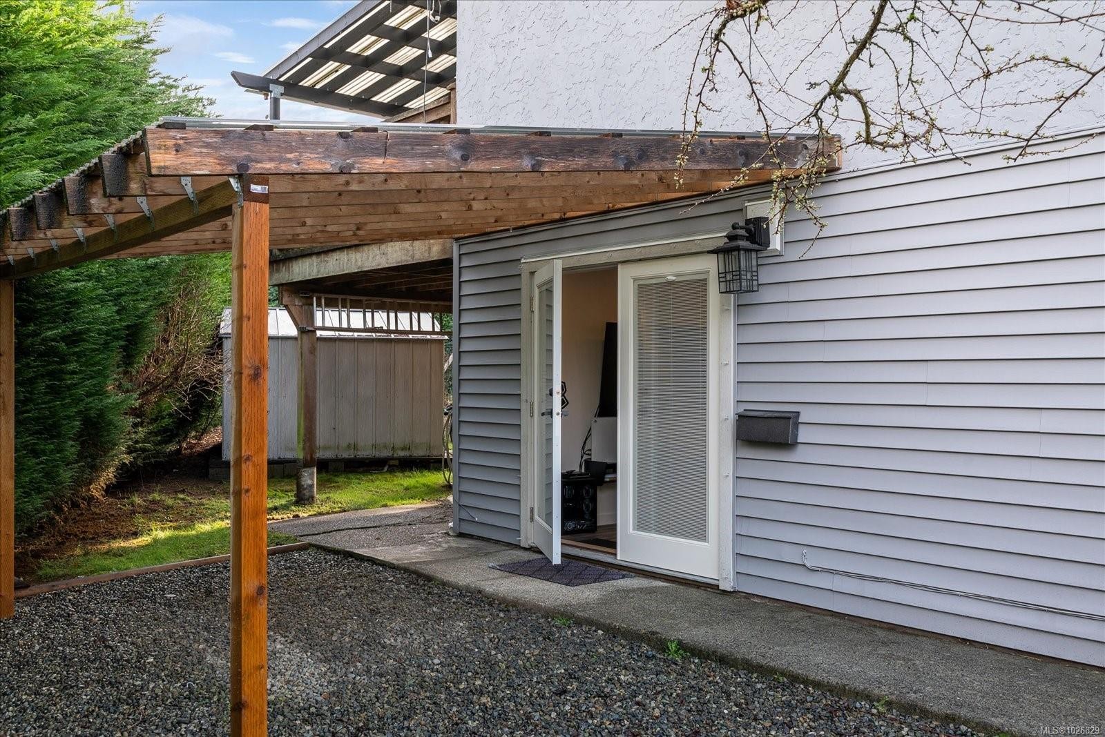 4503 Chestnut Rd, Cowichan Bay, BC