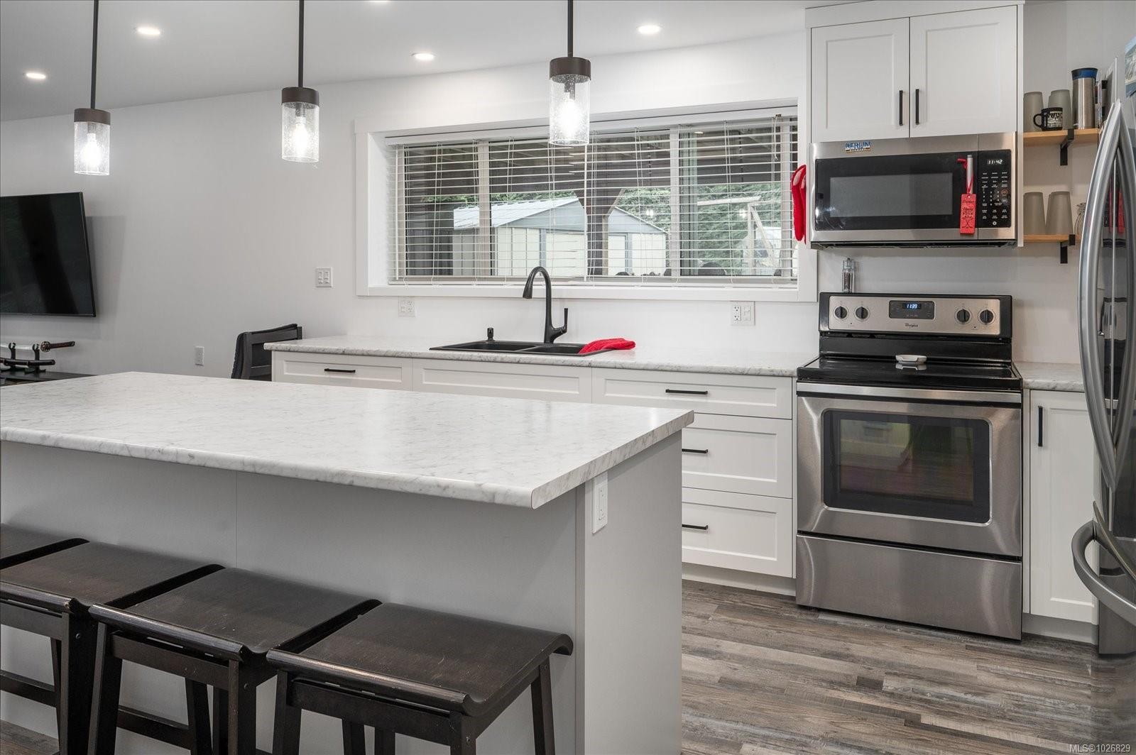 4503 Chestnut Rd, Cowichan Bay, BC