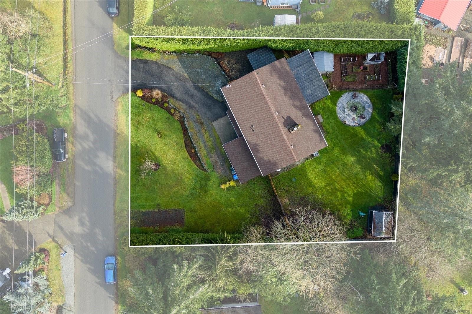 4503 Chestnut Rd, Cowichan Bay, BC