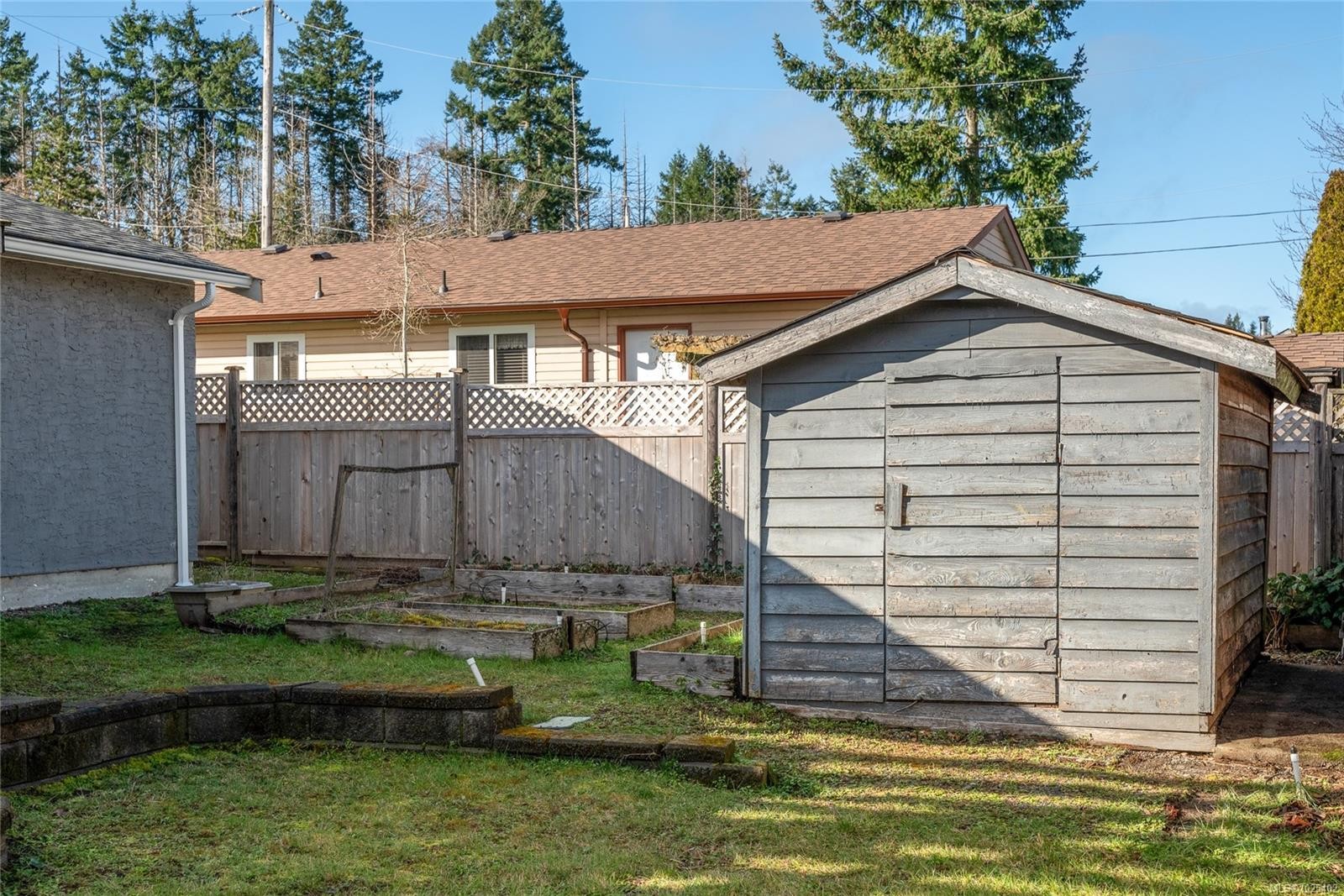 635 Doehle Ave, Parksville, BC