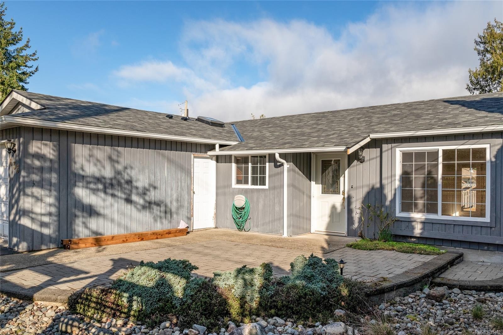 635 Doehle Ave, Parksville, BC