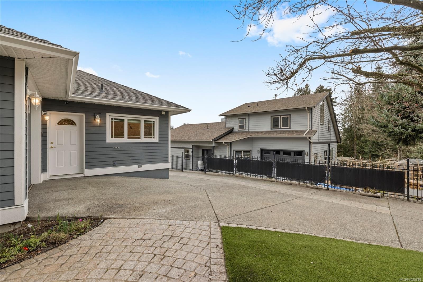 10077 Island View Close, Chemainus, BC