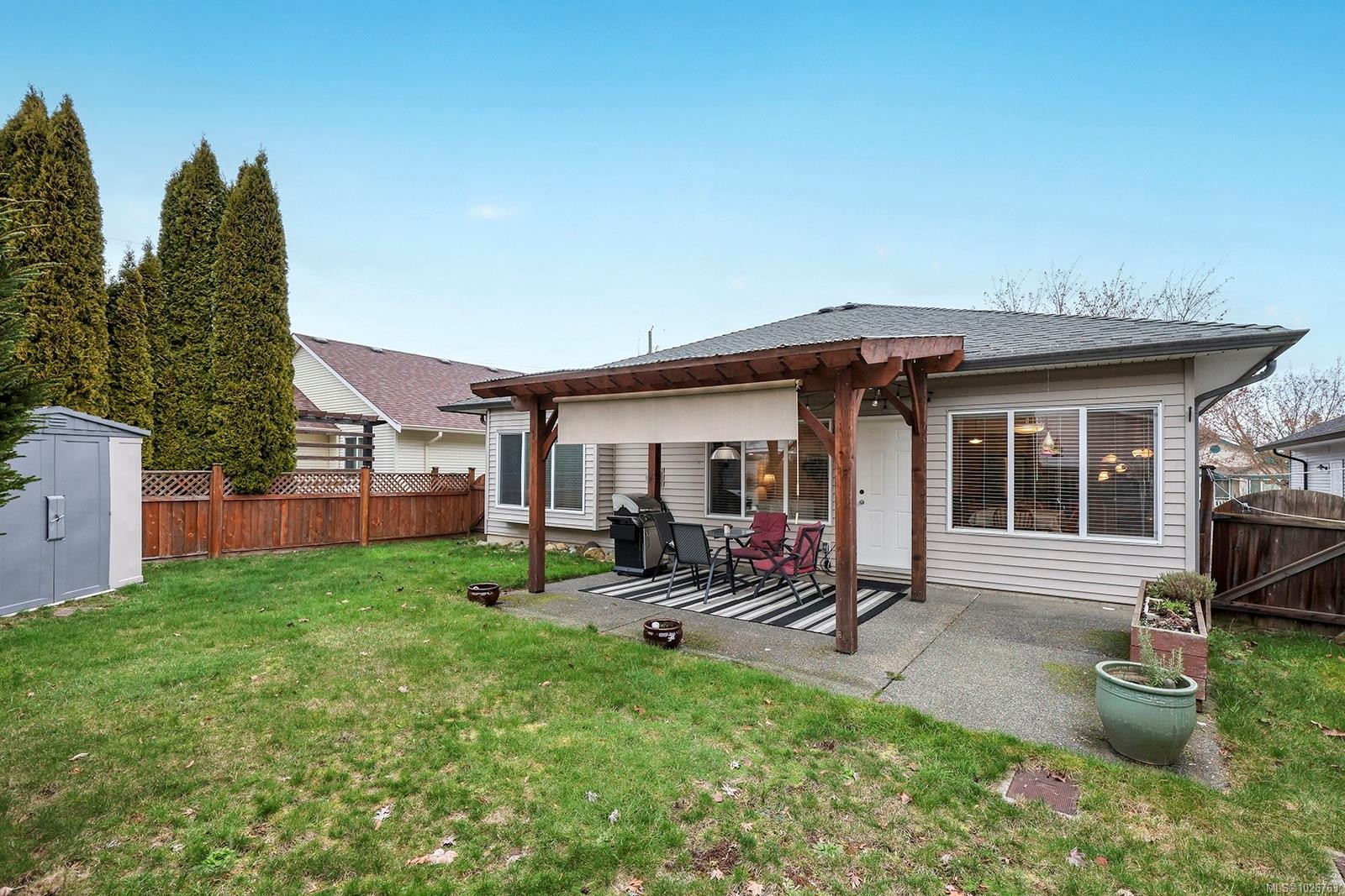 3311 Eighth St, Cumberland, BC