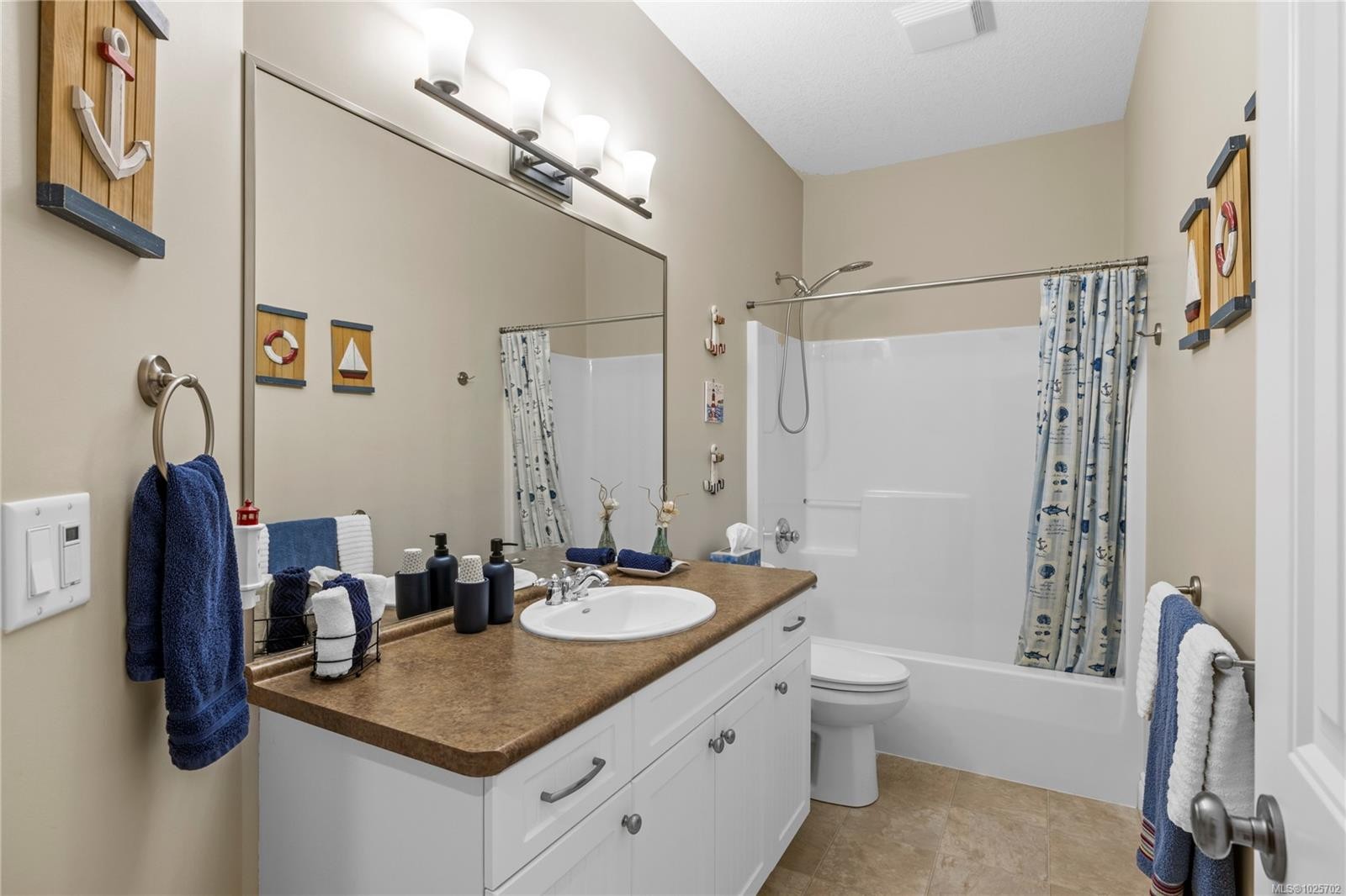 8-5300 Gainsberg Rd, Bowser, BC