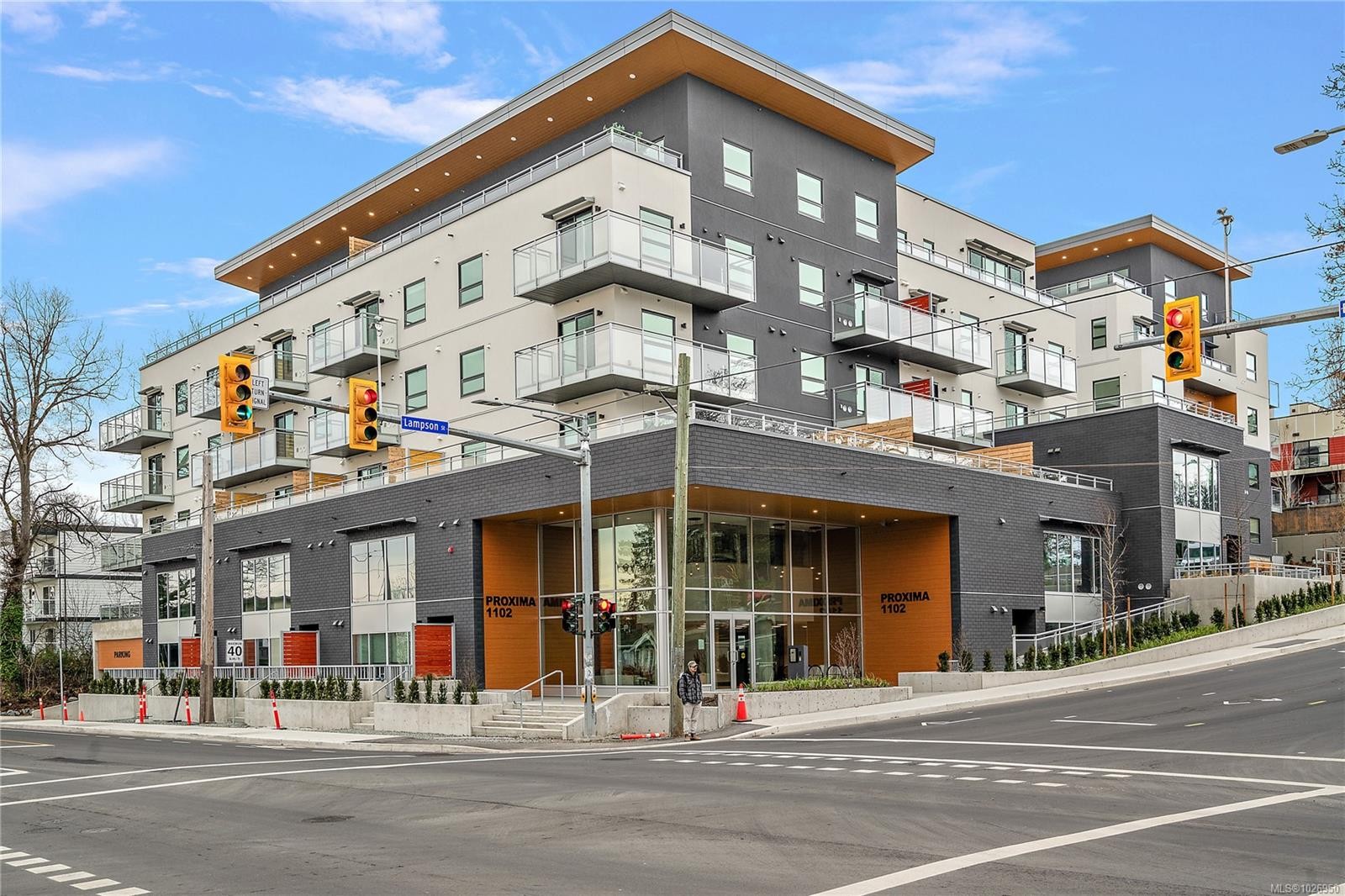 308-1102 Esquimalt Rd, Esquimalt, BC - Outdoor With Balcony