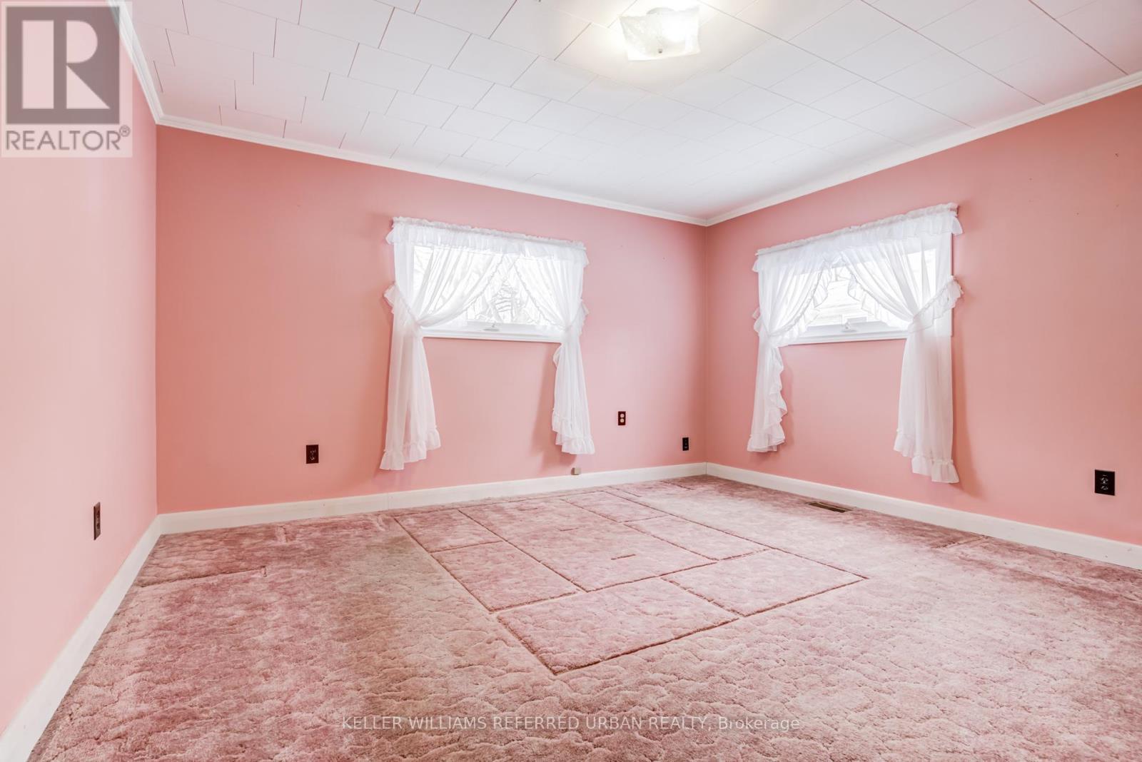 1300 Meredith Avenue, Mississauga, ON - Indoor Photo Showing Other Room