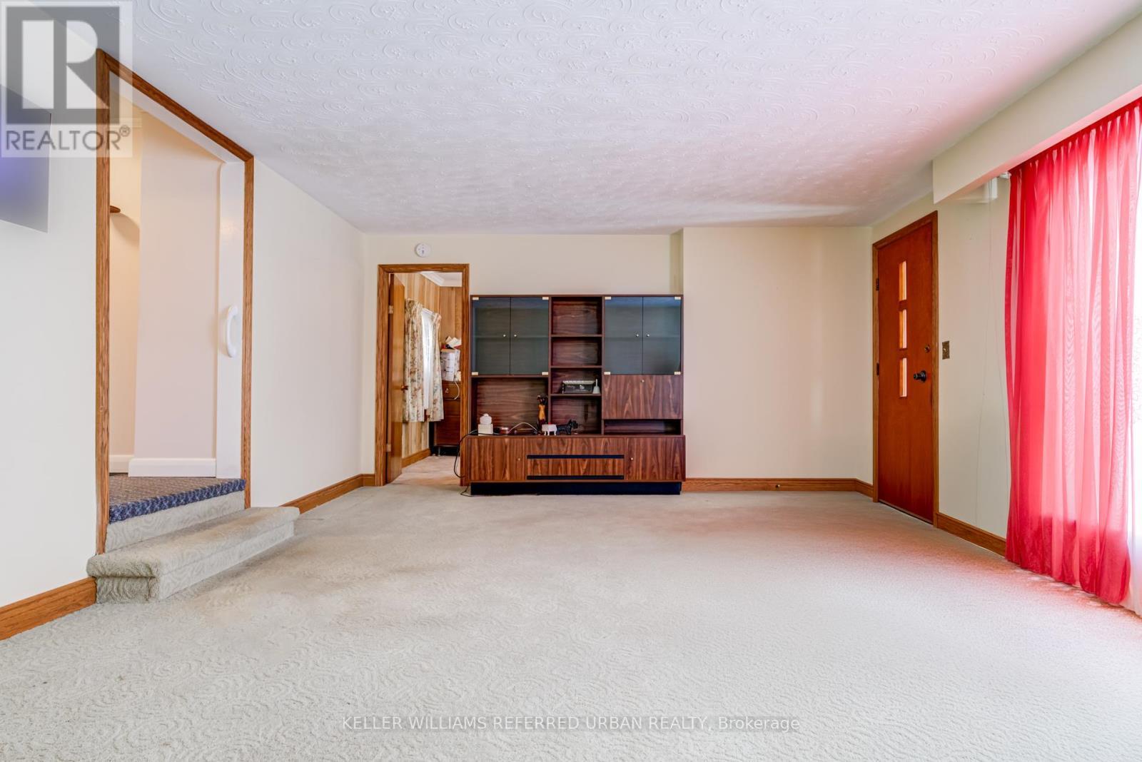 1300 Meredith Avenue, Mississauga, ON - Indoor Photo Showing Other Room