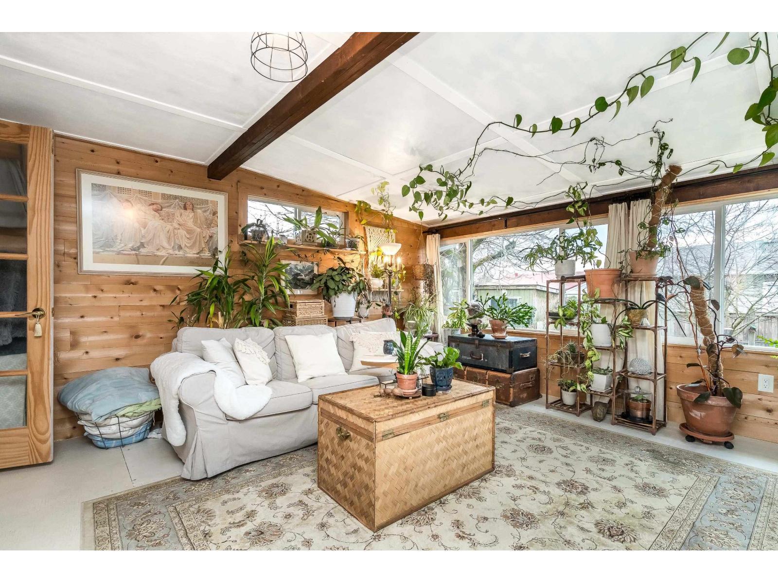 9727 Hazel Street|Chilliwack Proper East, Chilliwack, BC - Indoor