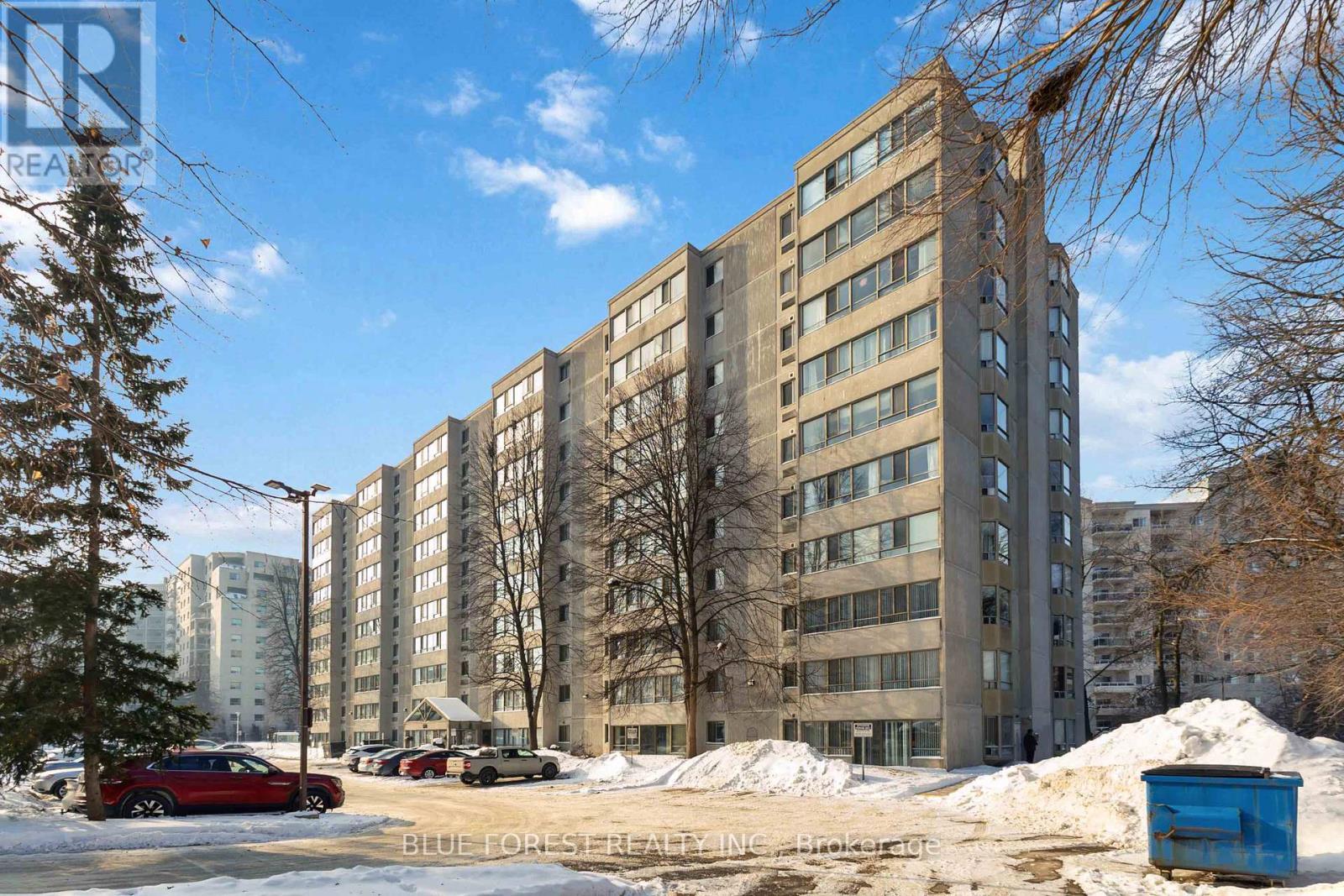 510 - 570 Proudfoot Lane, London North (North N), ON - Outdoor With Facade