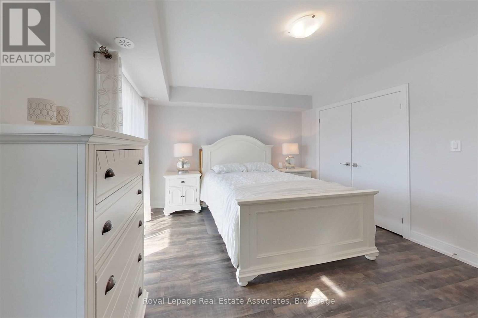 588 Rapids Lane, Mississauga, ON - Indoor Photo Showing Bedroom