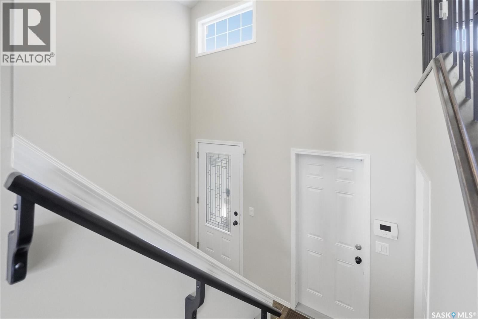 1018 Rempel Way, Saskatoon, SK - Indoor Photo Showing Other Room