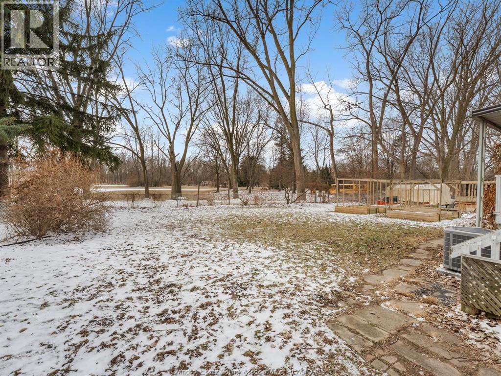 1875 Lansing, Windsor, ON - Outdoor