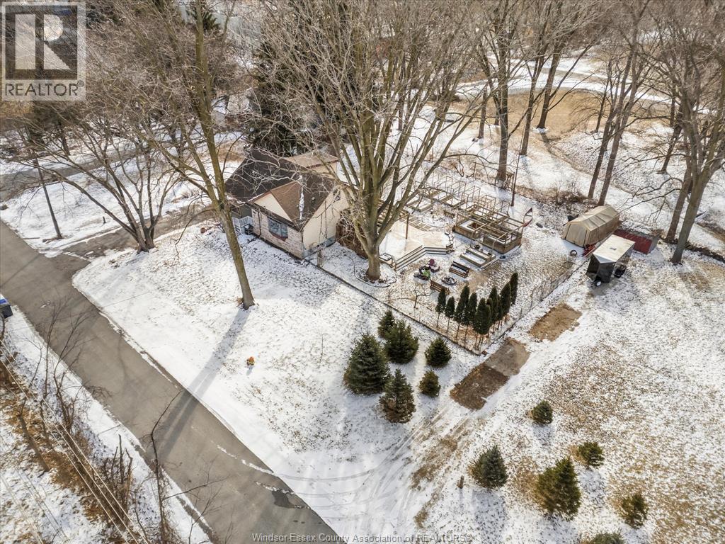 1875 Lansing, Windsor, ON - Outdoor