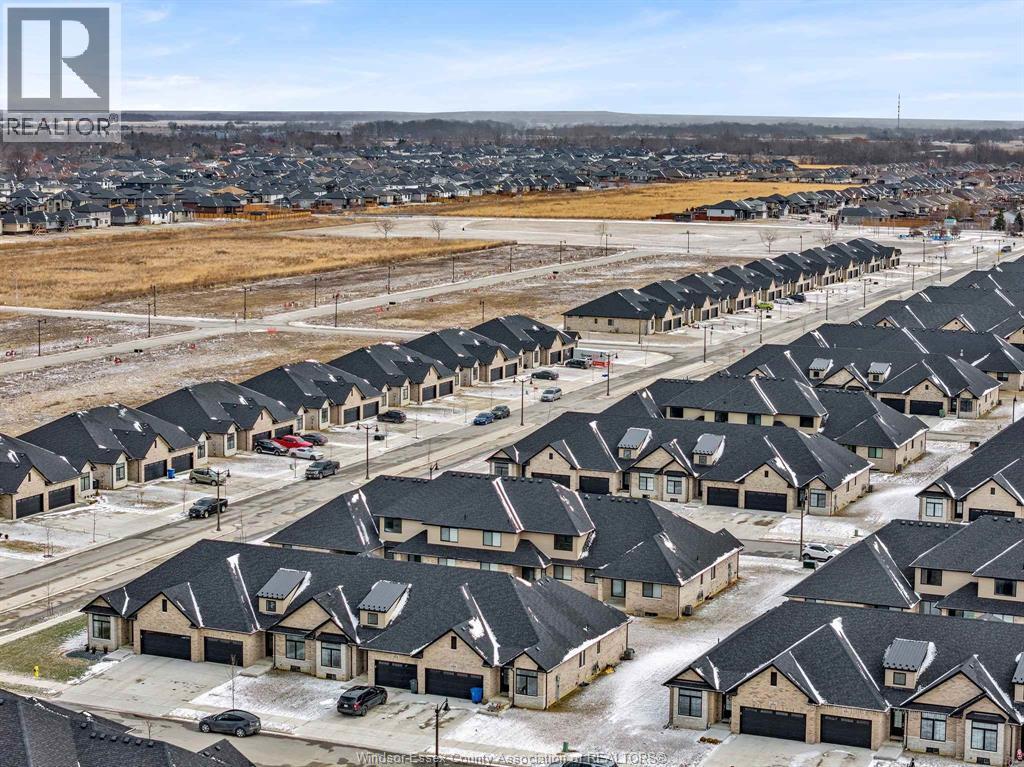 602 Hacket Road, Amherstburg, ON - Outdoor With View