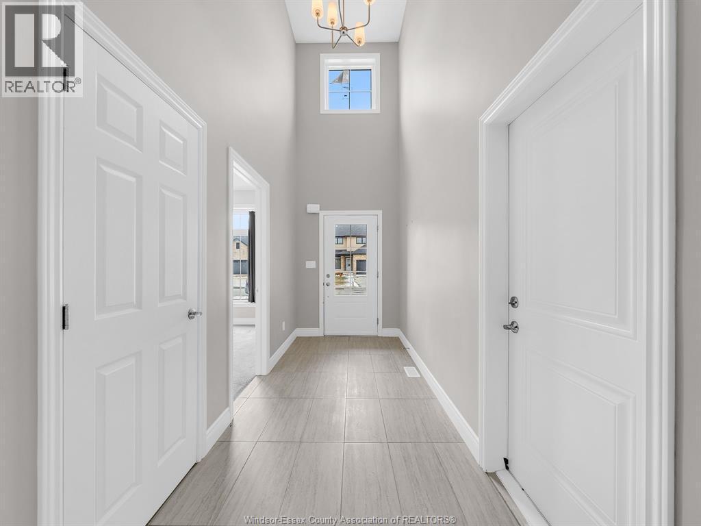 602 Hacket Road, Amherstburg, ON - Indoor Photo Showing Other Room