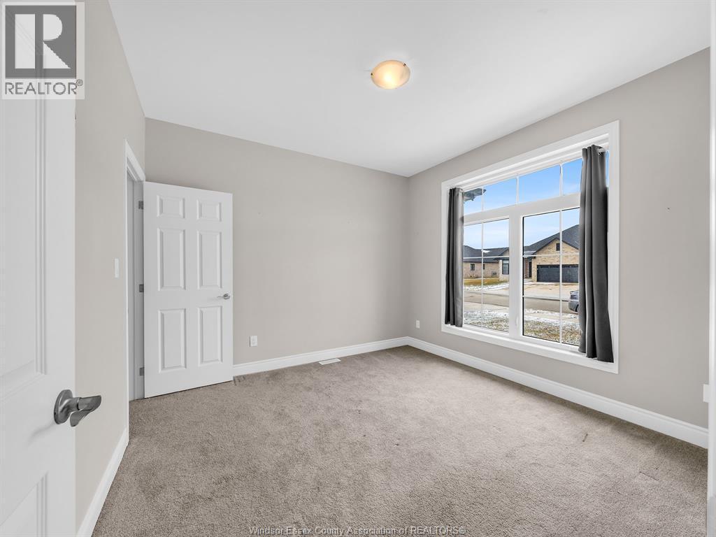 602 Hacket Road, Amherstburg, ON - Indoor Photo Showing Other Room