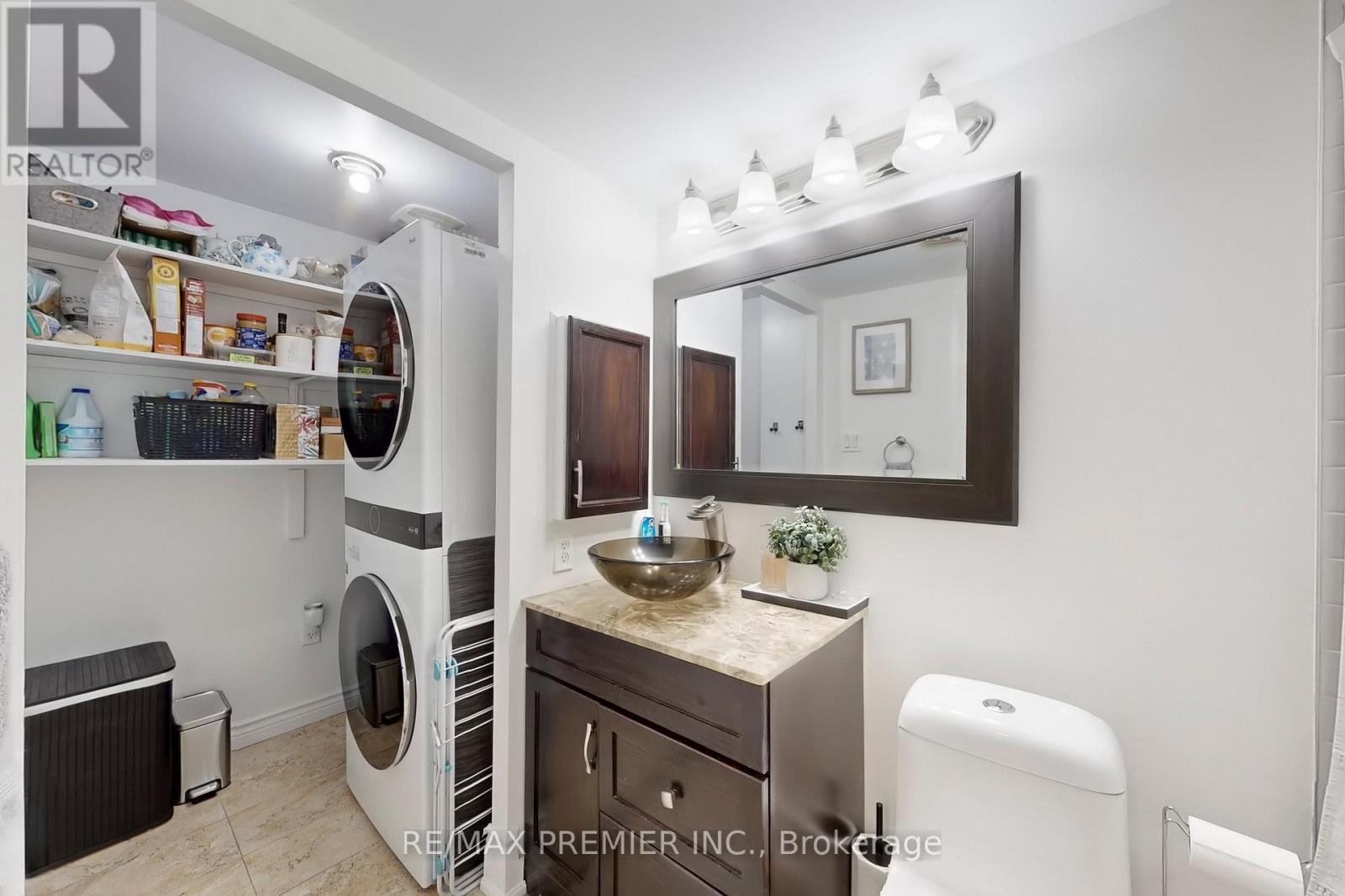 127 - 8351 Mclaughlin Road, Brampton, ON - Indoor Photo Showing Laundry Room