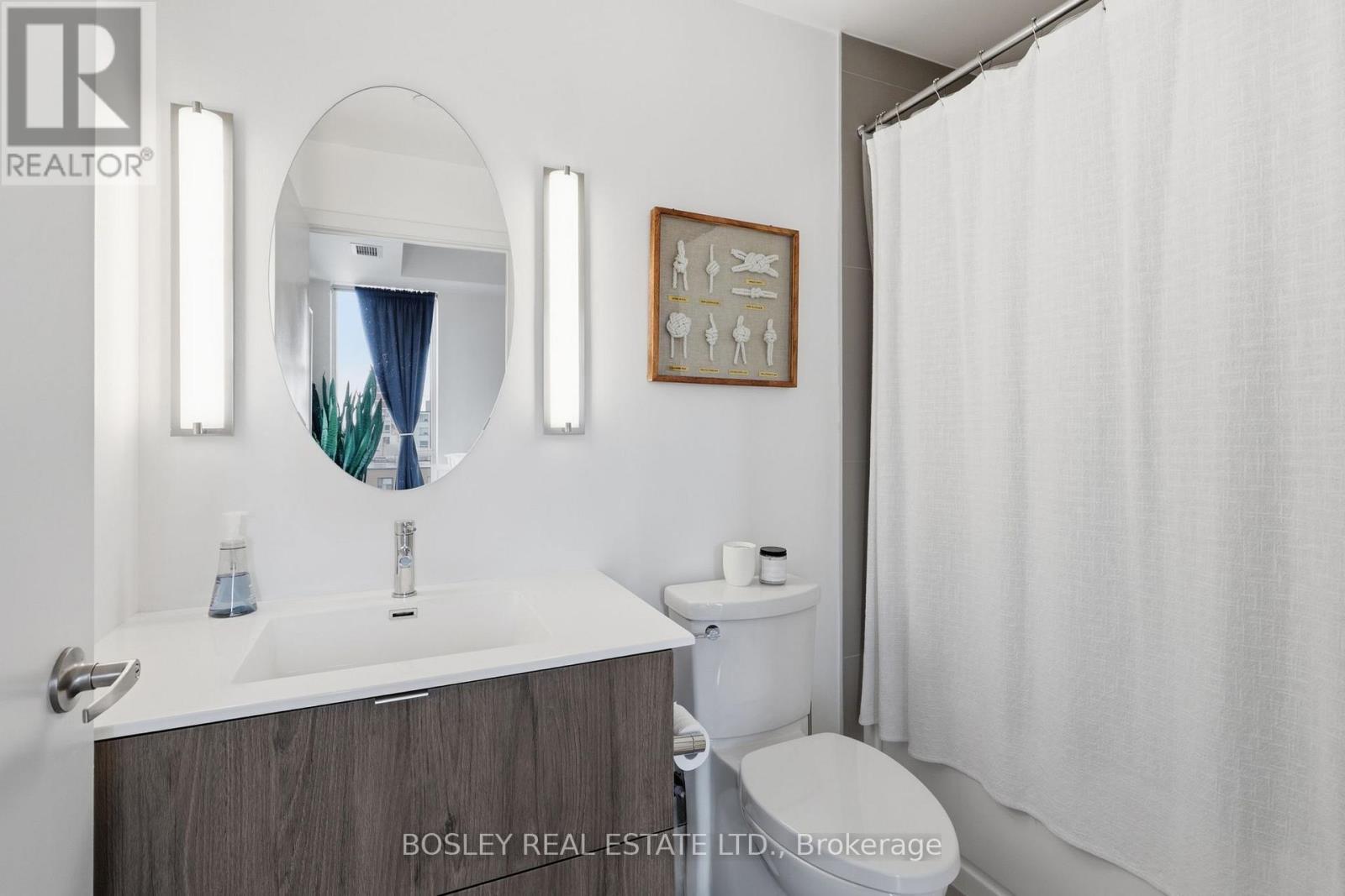 501 - 8 Ann Street, Mississauga, ON - Indoor Photo Showing Bathroom