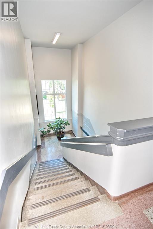 647 Irvine Unit# 301, Windsor, ON - Indoor Photo Showing Other Room