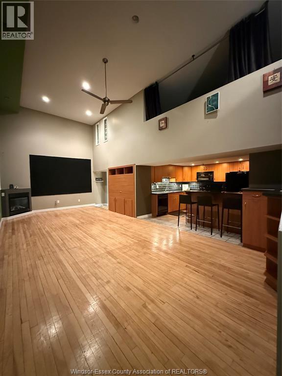 647 Irvine Unit# 301, Windsor, ON - Indoor