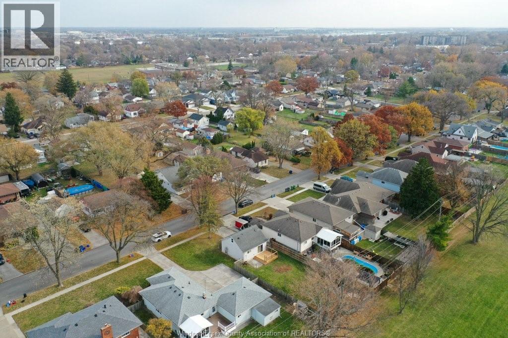 1815 Westminster Boulevard, Windsor, ON - Outdoor With View
