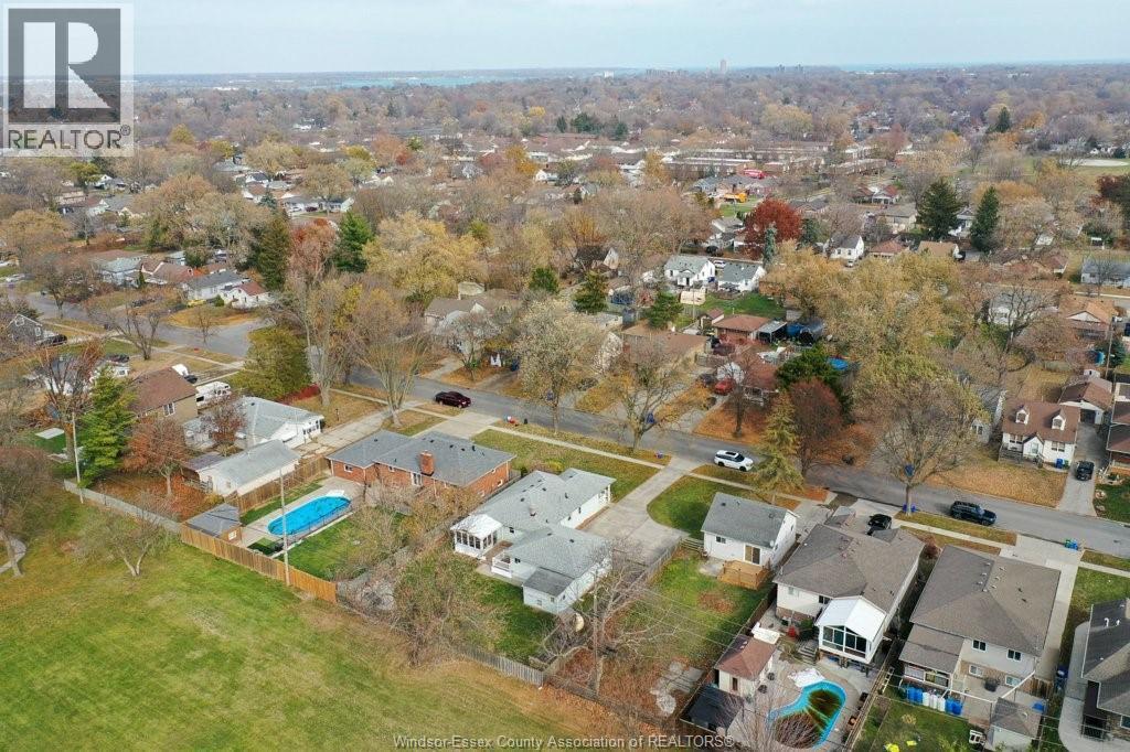 1815 Westminster Boulevard, Windsor, ON - Outdoor With View