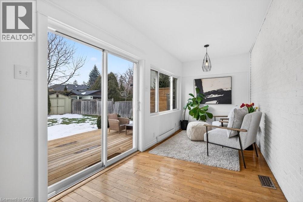 494 Martha Street, Burlington, ON - Indoor