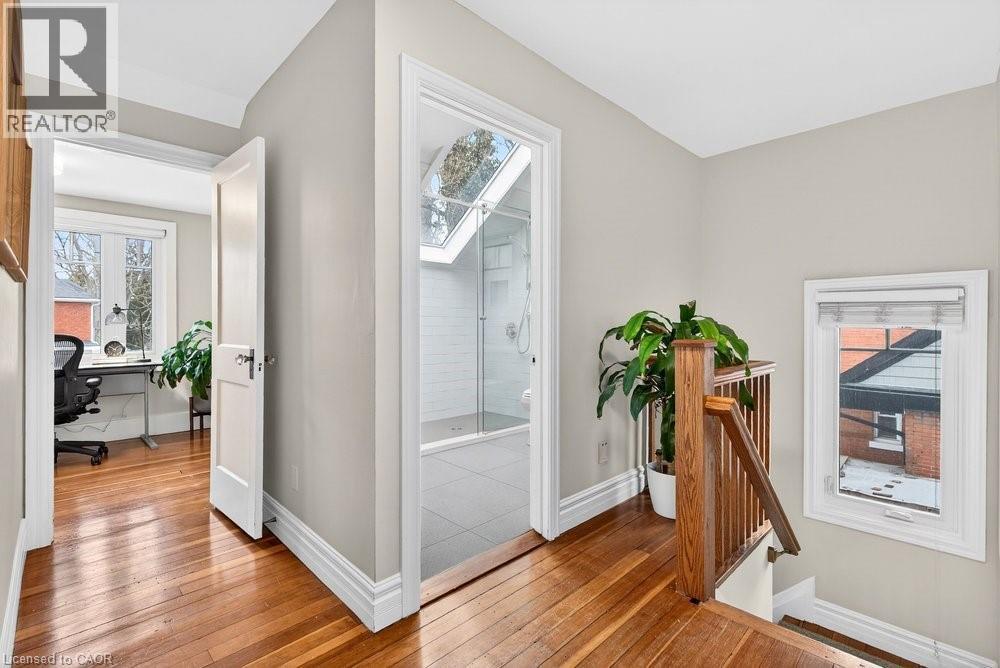 494 Martha Street, Burlington, ON - Indoor Photo Showing Other Room