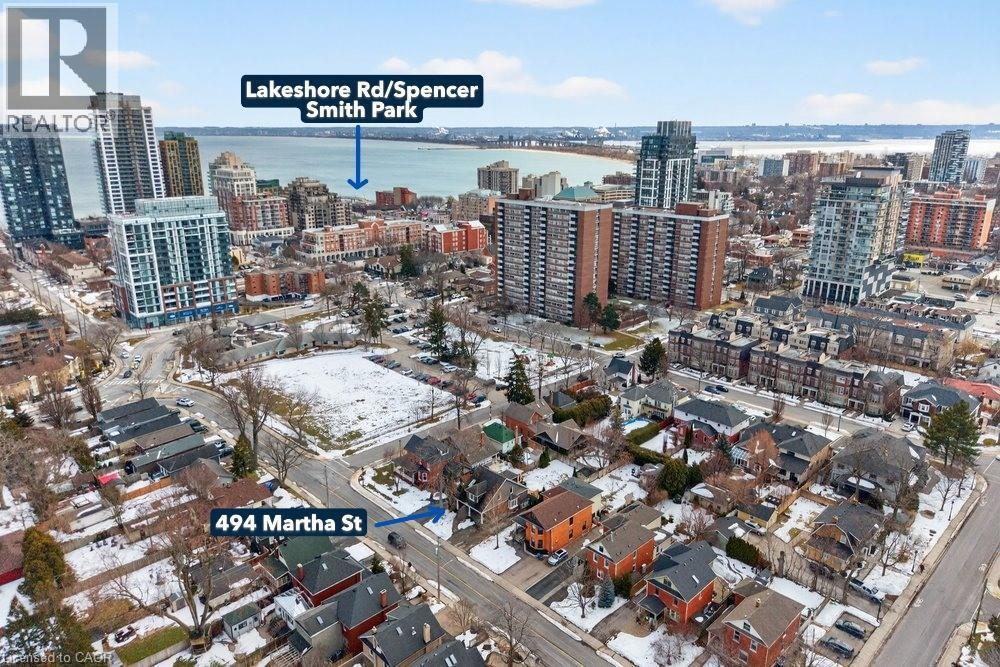 494 Martha Street, Burlington, ON - Outdoor With Body Of Water With View