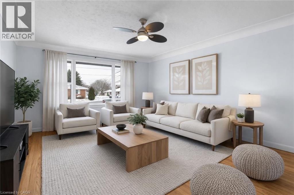 *Digitally Staged - 433 Northern Avenue, Delhi, ON - Indoor Photo Showing Living Room