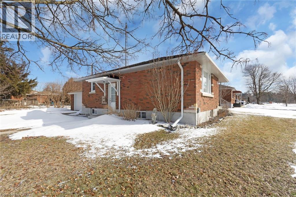 433 Northern Avenue, Delhi, ON - Outdoor