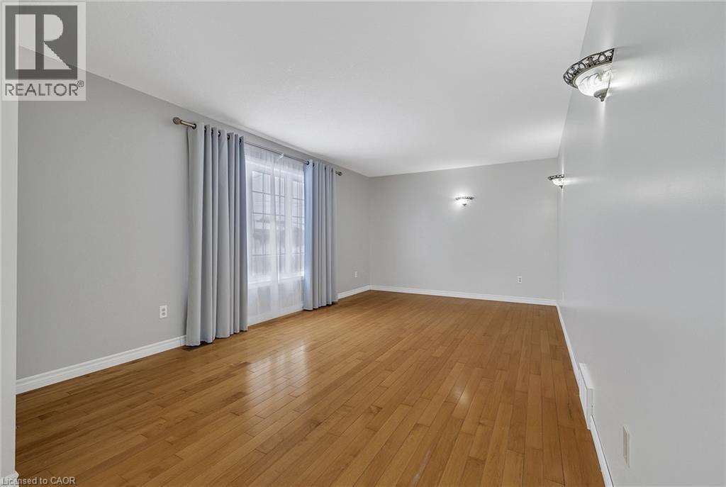 725 Binning Street W, Listowel, ON - Indoor Photo Showing Other Room