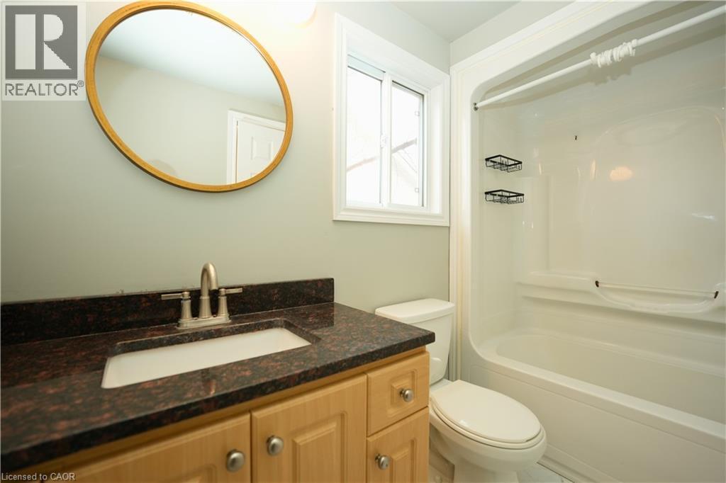 11 Lemonbalm Street, Kitchener, ON - Indoor Photo Showing Bathroom