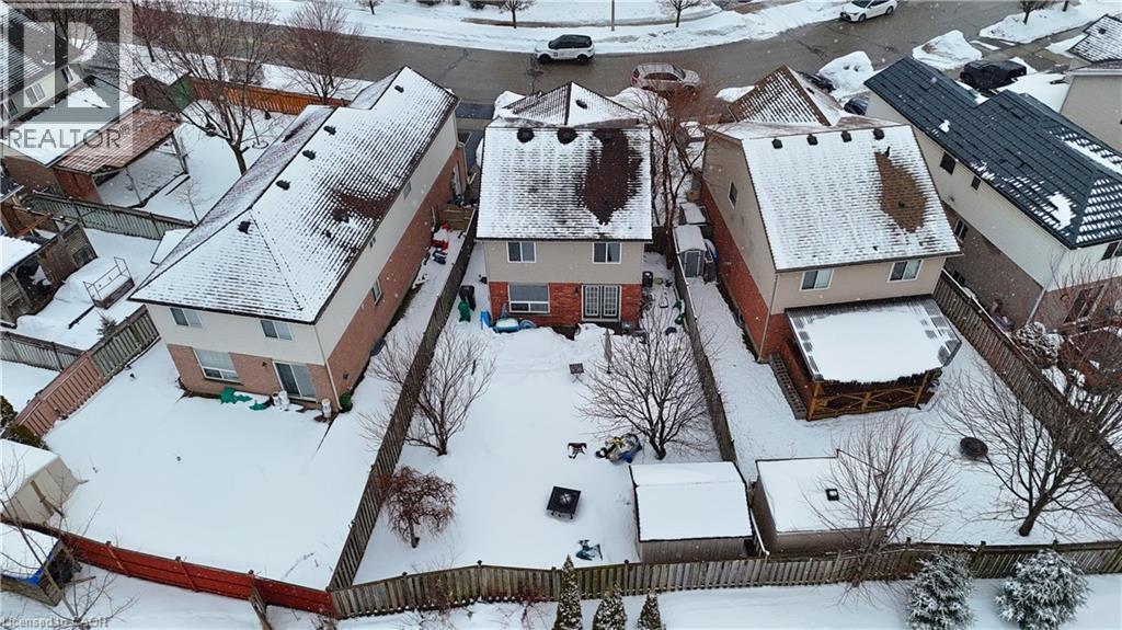 11 Lemonbalm Street, Kitchener, ON - Outdoor