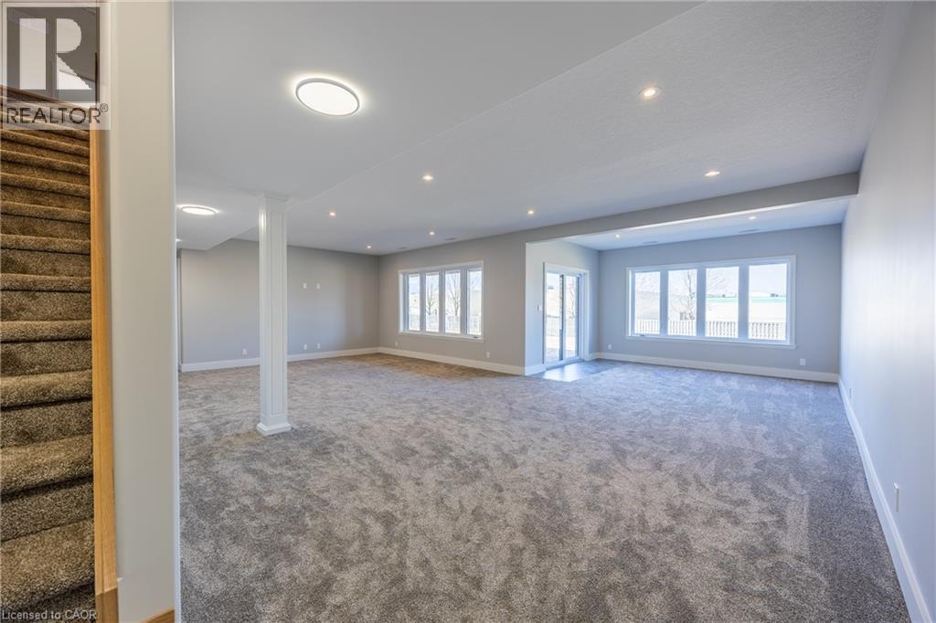 34 Andrew Avenue, Simcoe, ON - Indoor Photo Showing Other Room