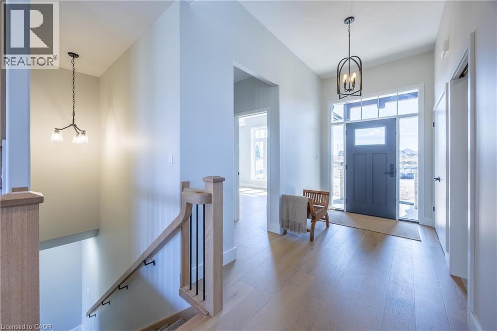 34 Andrew Avenue, Simcoe, ON - Indoor Photo Showing Other Room