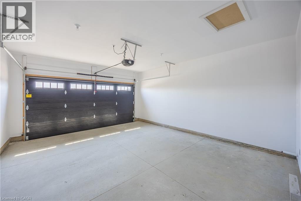 34 Andrew Avenue, Simcoe, ON - Indoor Photo Showing Garage