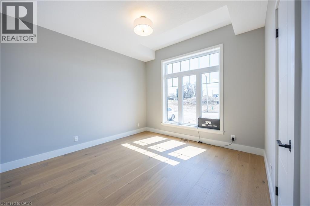 34 Andrew Avenue, Simcoe, ON - Indoor Photo Showing Other Room