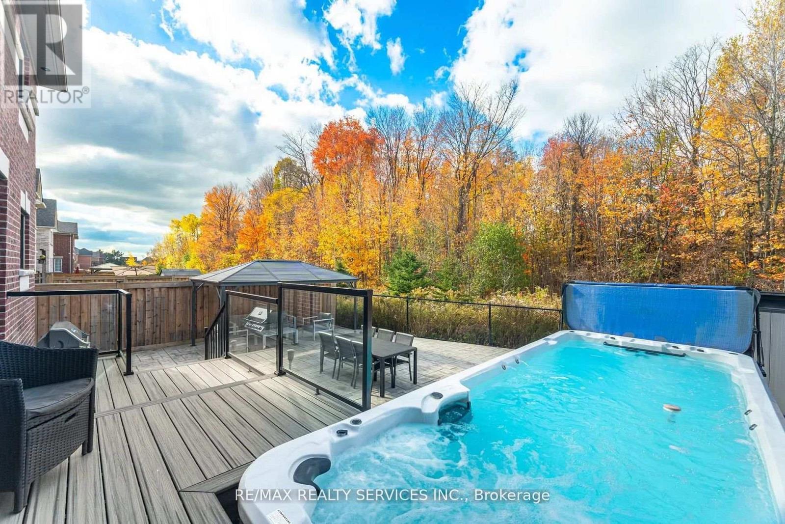 112 Newhouse Boulevard, Caledon, ON - Outdoor With Above Ground Pool With Deck Patio Veranda