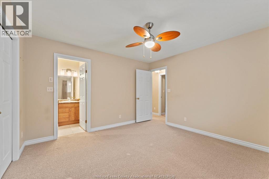 2538 Duneshill, Windsor, ON - Indoor Photo Showing Other Room