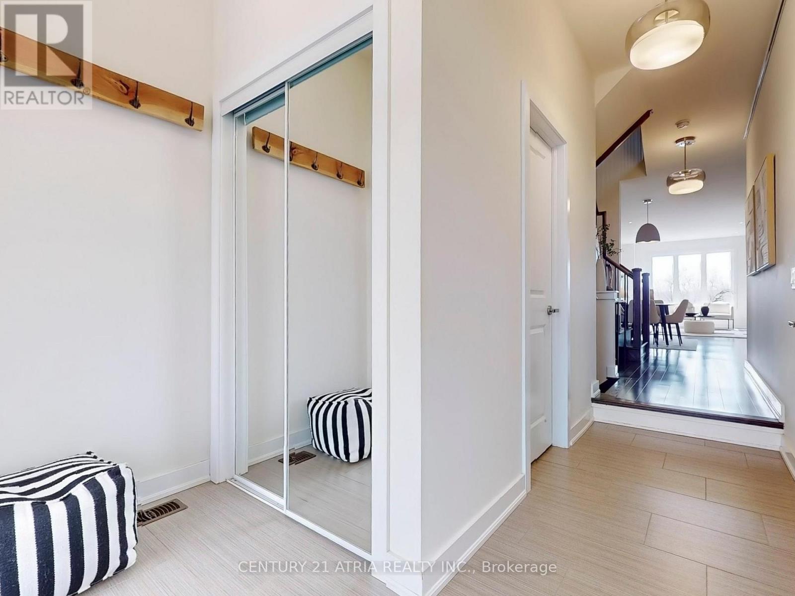 105 Anchusa Drive, Richmond Hill, ON - Indoor