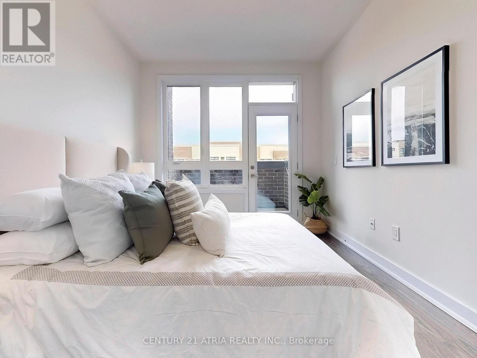 105 Anchusa Drive, Richmond Hill, ON - Indoor Photo Showing Bedroom