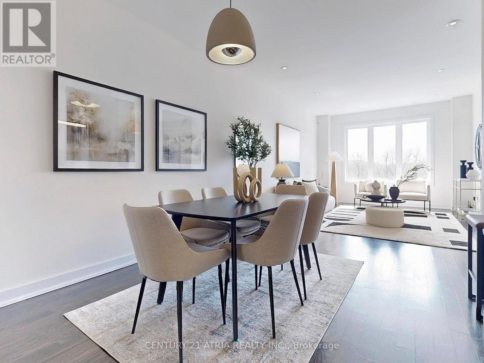 105 Anchusa Drive, Richmond Hill, ON - Indoor Photo Showing Dining Room