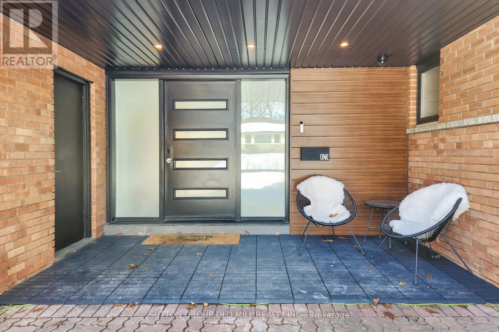 1 Farningham Crescent, Toronto, ON - Outdoor With Deck Patio Veranda With Exterior