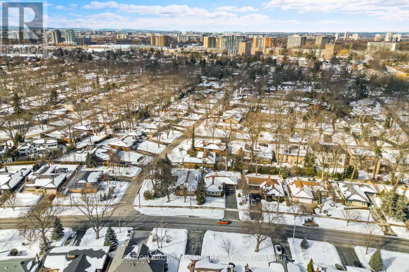 1 Farningham Crescent, Toronto, ON - Outdoor With View