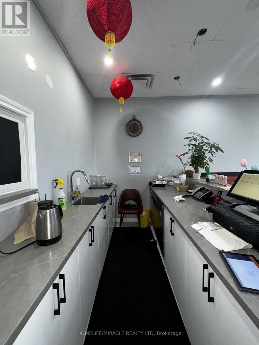 110 - 164 Sandalwood Parkway, Brampton, ON